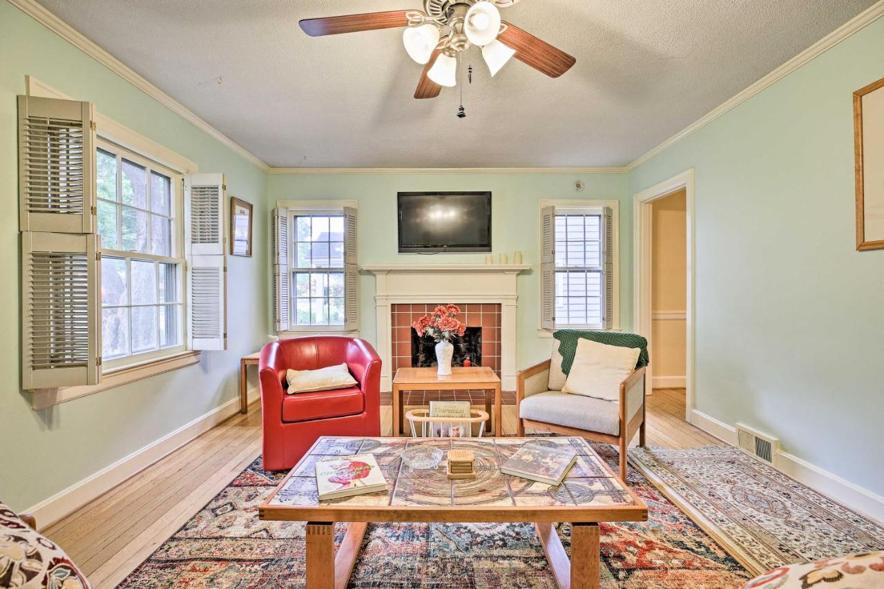 Lexington Getaway With Backyard Deck Less Than 2 Mi To Uk! Ngoại thất bức ảnh